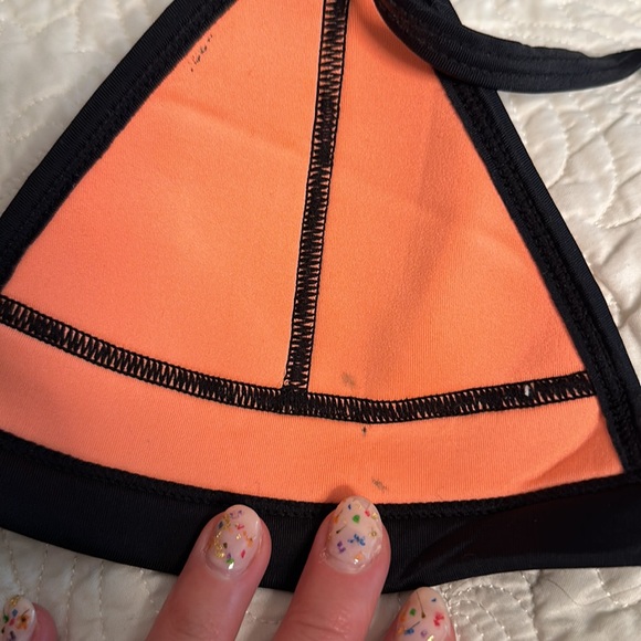 Swimsuit top - Picture 3 of 3